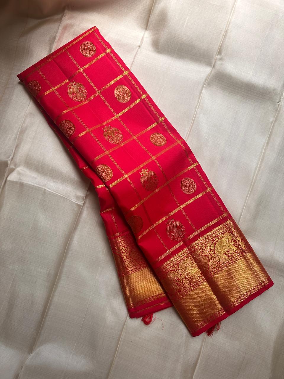Kanchi pattu sarees
