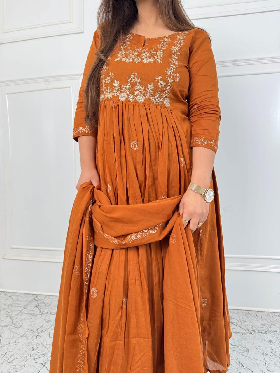 Ready made kurti set