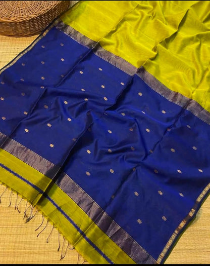 Maheshwari handwoven handloom saree