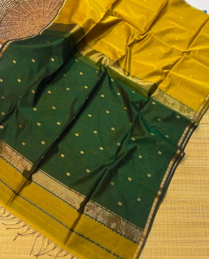 Maheshwari handwoven handloom saree