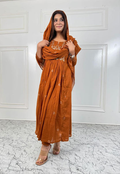 Ready made kurti set