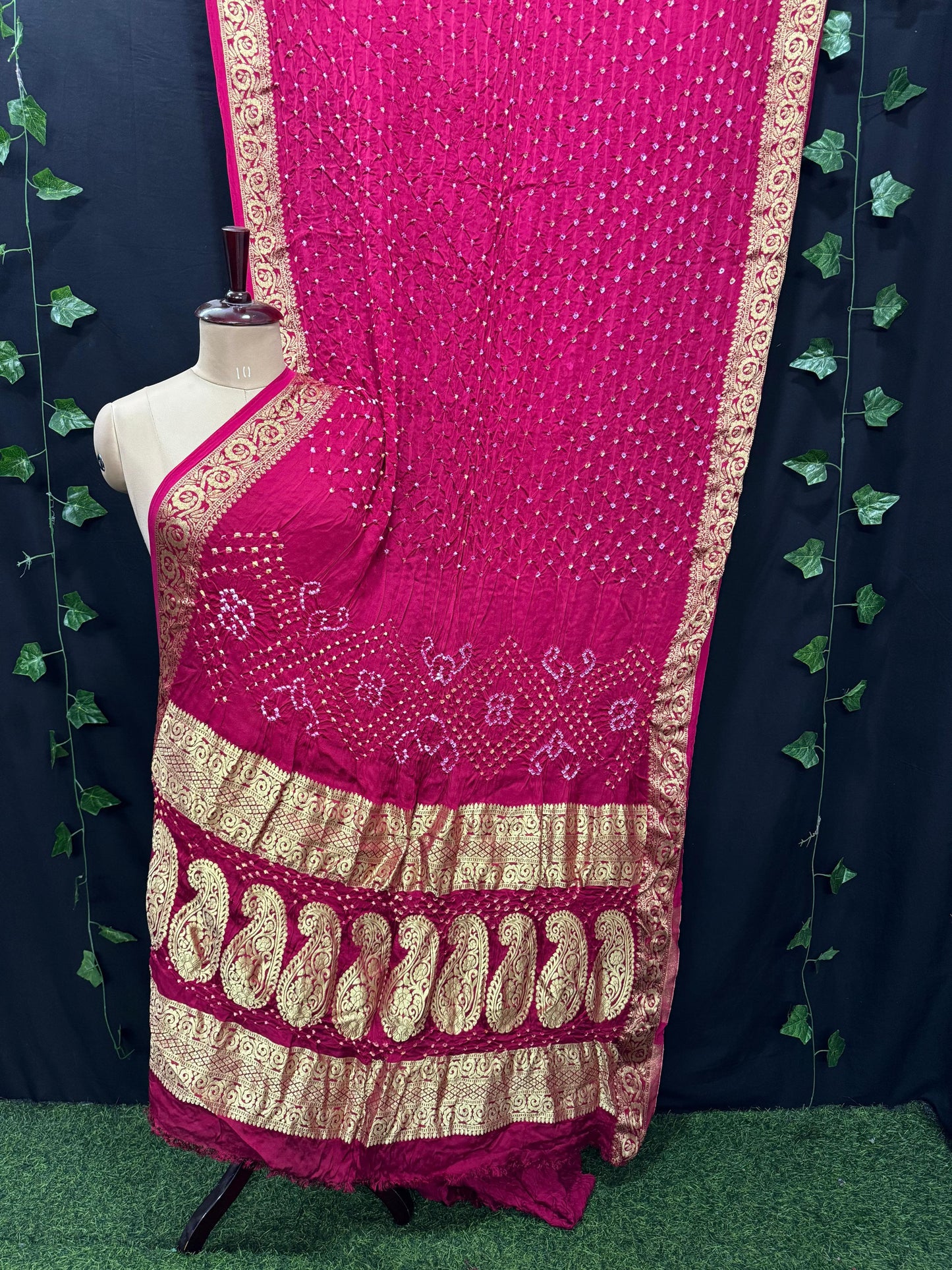 BHANDHANI SAREES