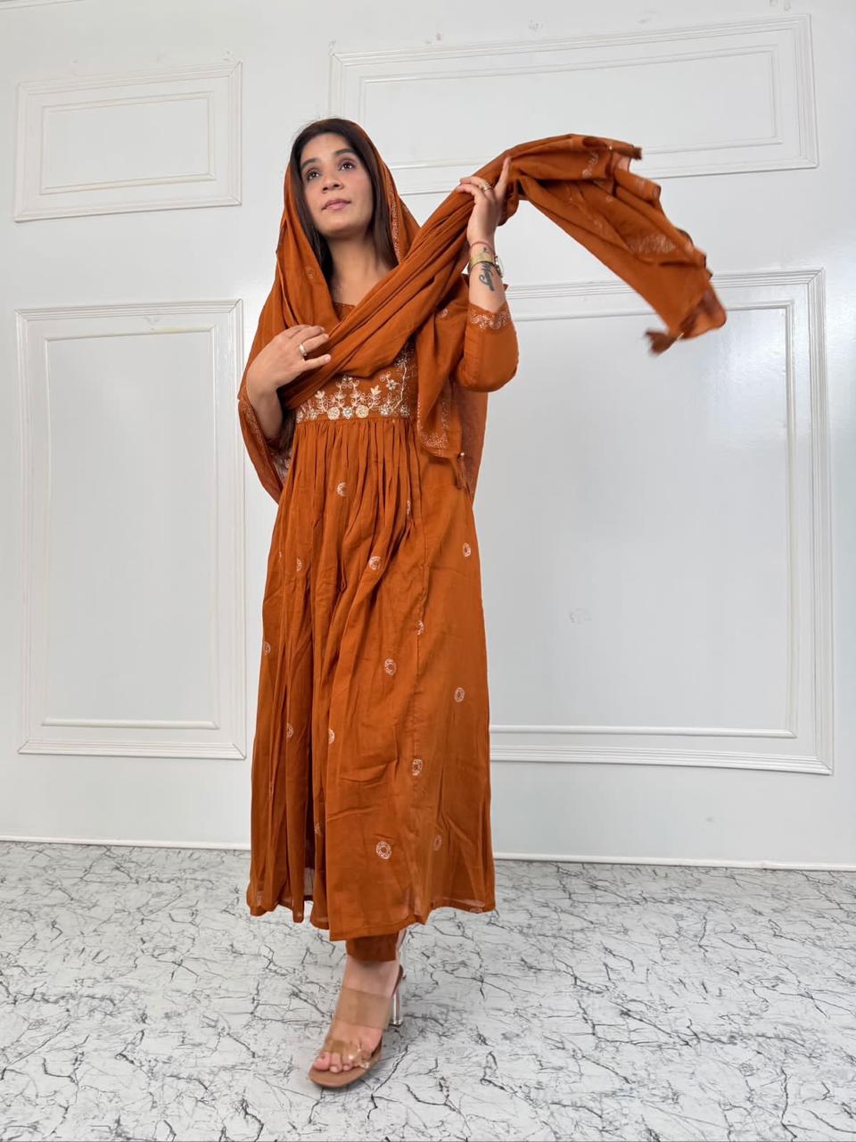 Ready made kurti set