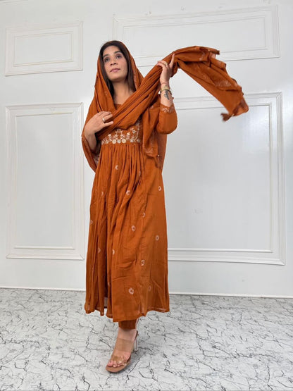 Ready made kurti set