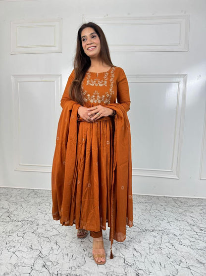 Ready made kurti set