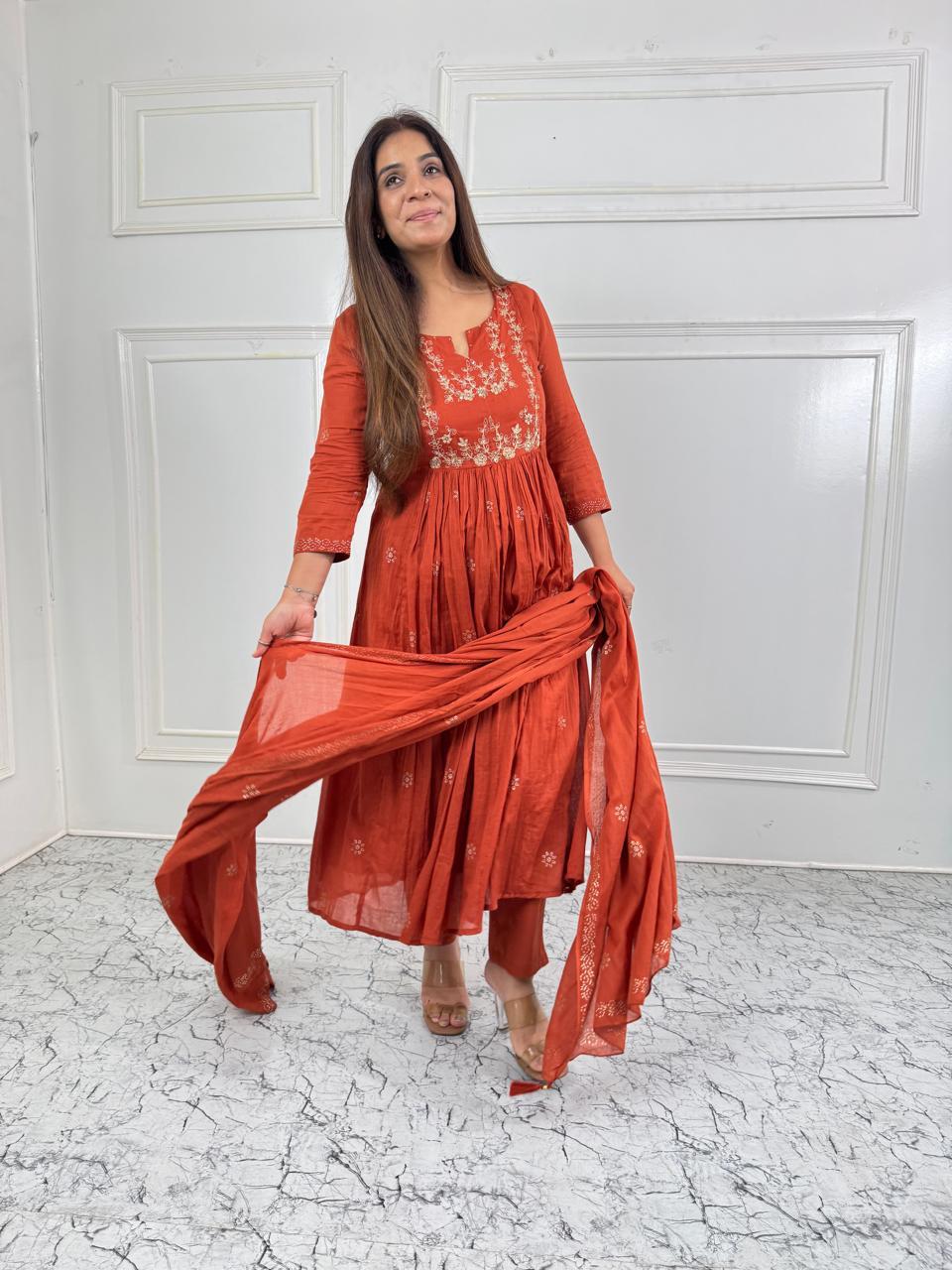 Ready made kurti set