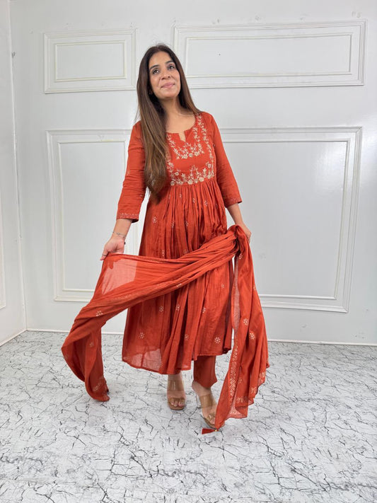 Ready made kurti set