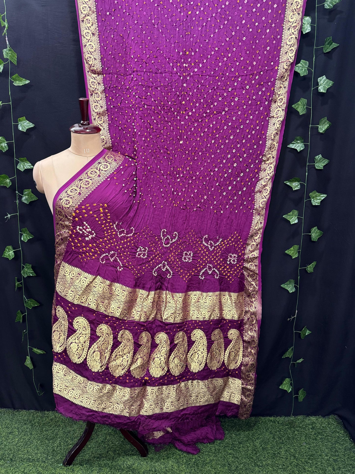 BHANDHANI SAREES
